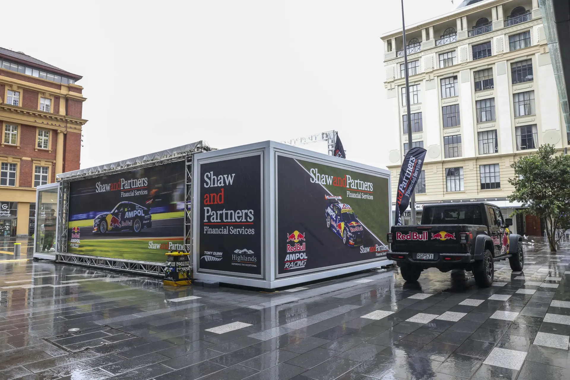 SHAW LOWRES141