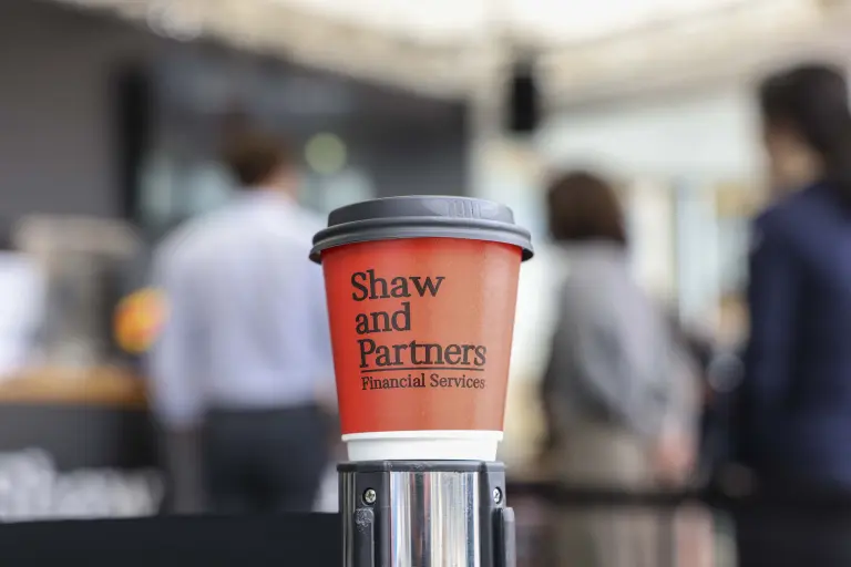 SHAW LOWRES29