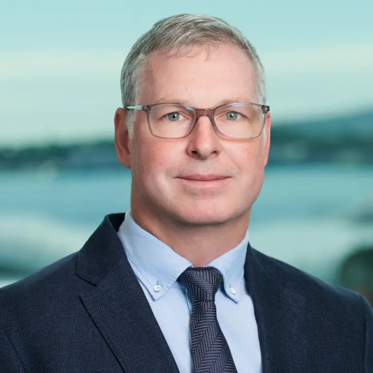 BruceR SP IH 104628 portrait