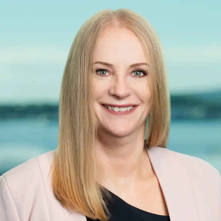 LynetteB SP IH 104648 portrait